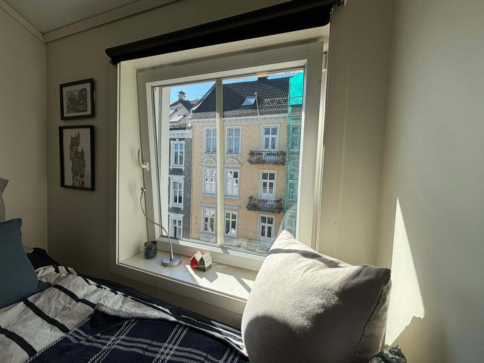 Sentral Pa Mohlenpris Appartement *